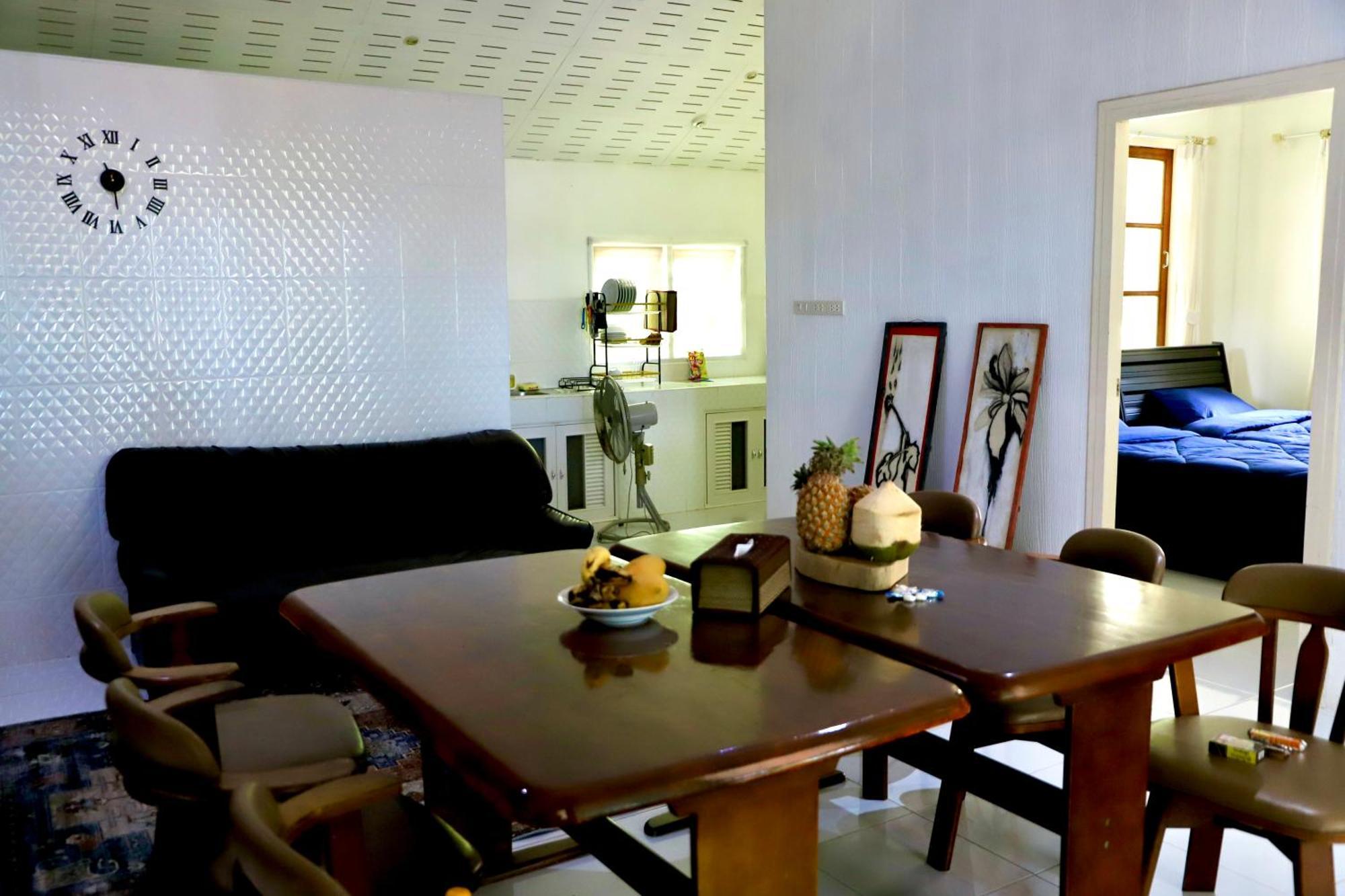 Kood Life Hotel Ko Kut Exterior photo
